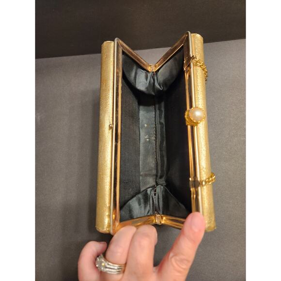MIDCENTURY Vtg 50s 60s Gold Lame Evening Bag Framed Attached Chain Special Event - Picture 4 of 11